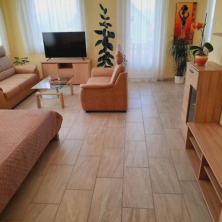 Apartmanház King Hévíz Kültér fotó