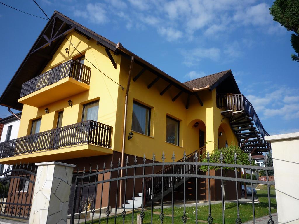 Apartmanház King Hévíz Kültér fotó